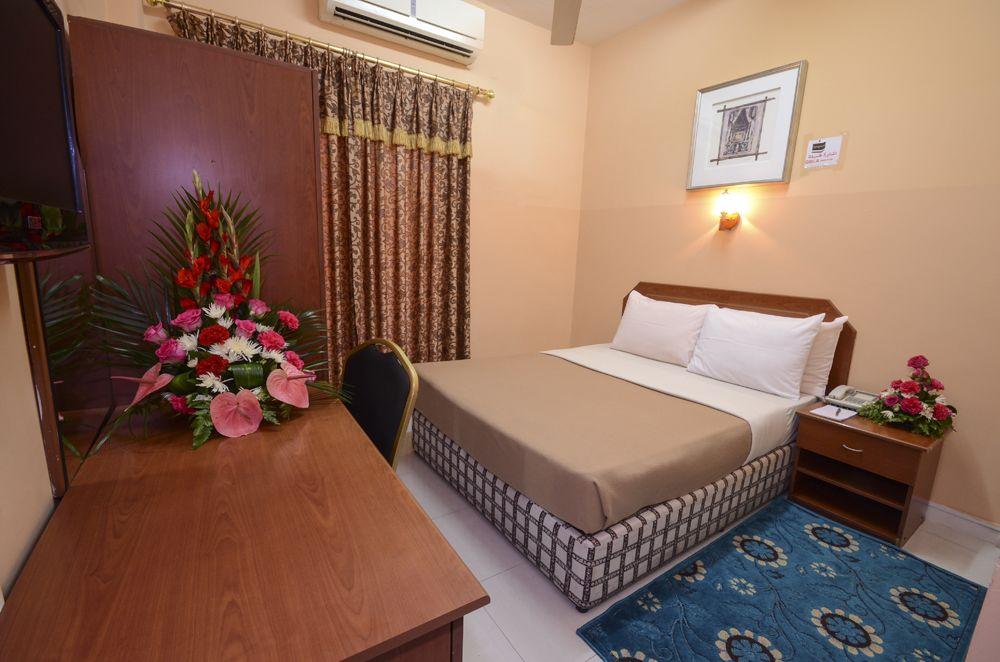 Melody Queen Hotel By Aura Dubai Ngoại thất bức ảnh